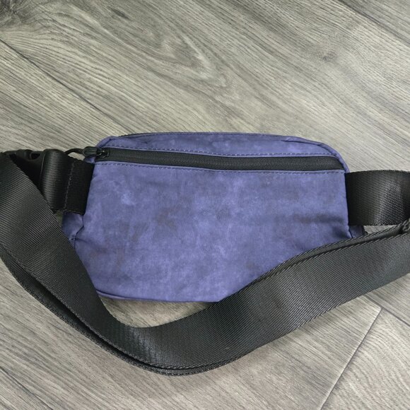 New Blue Everywhere Belt Bag, Crossbody Bags for Women with Adjustable Strap - Picture 2 of 4